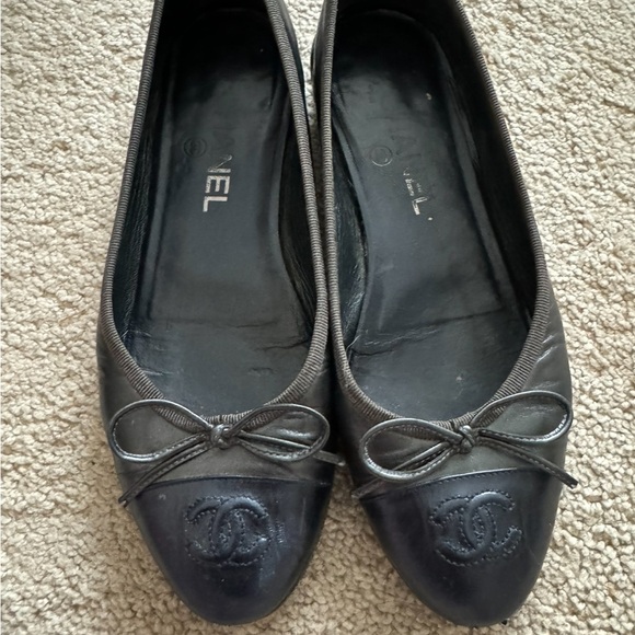 CHANEL Leather Ballet Flats size 37.5 - Picture 13 of 13